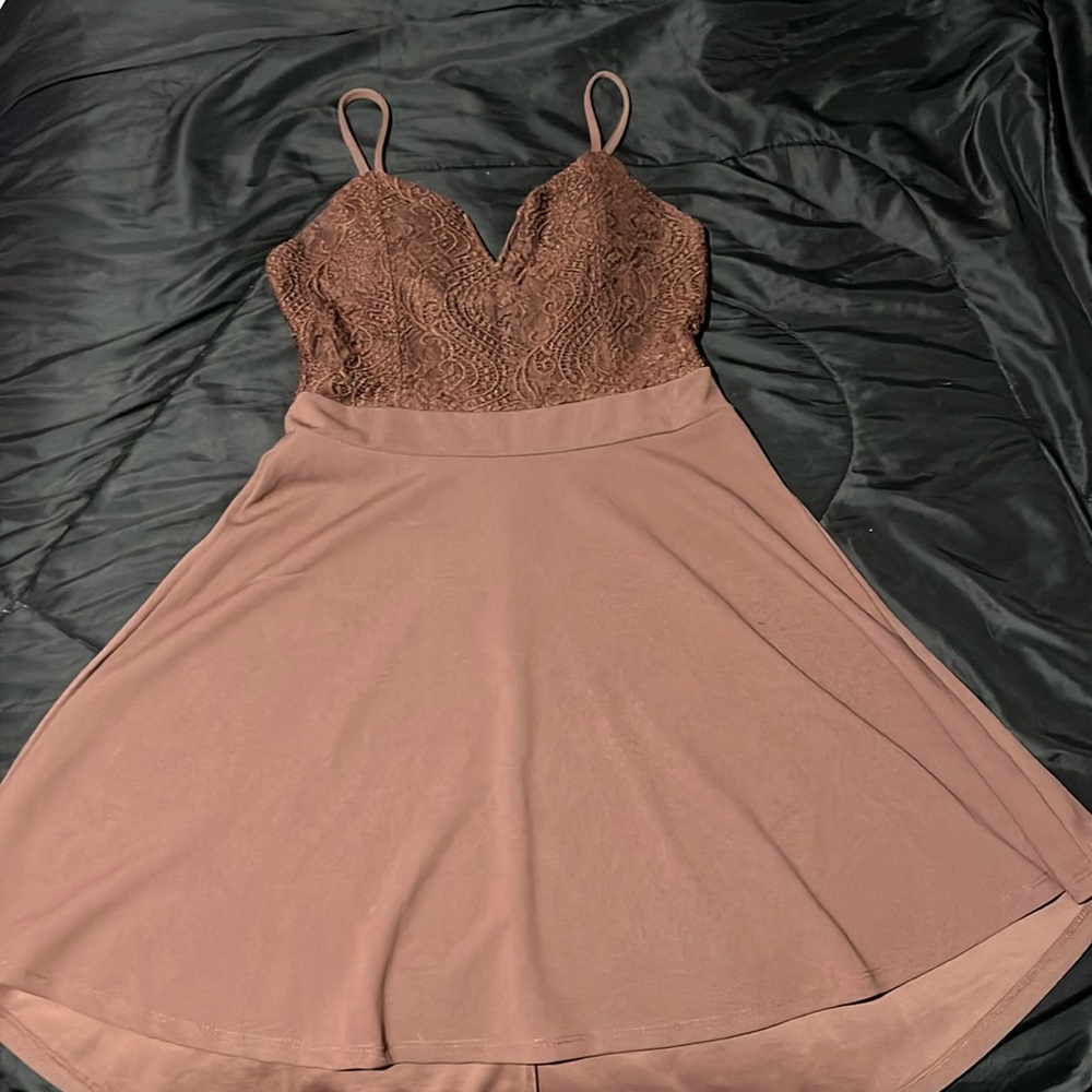Large Brown women’s dress.